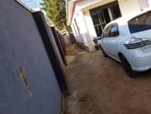 A picture of House for sale in Busabala. seated on 12 decimals with