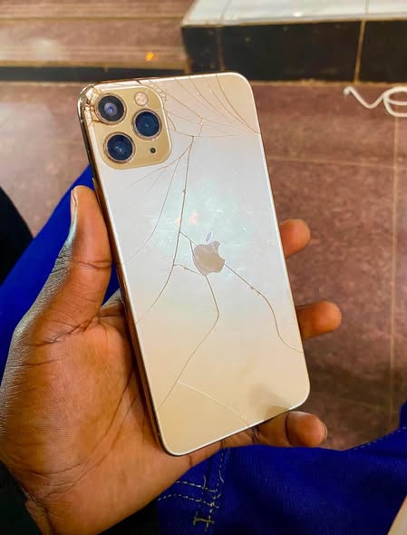 A picture of iPhone 11pro max