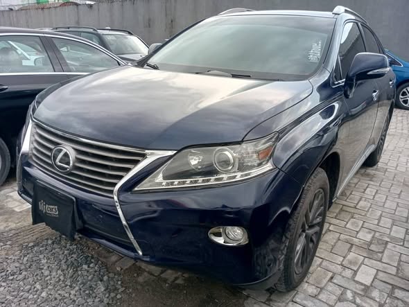 A picture of Lexus RX350 2013