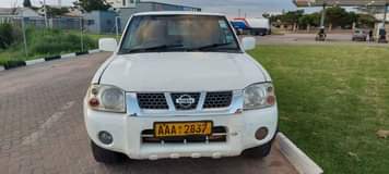 used nissan hardbody