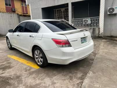 A picture of 2010 Honda Accord Registered V6 engine in pristine condition