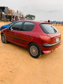 A picture of Sharp 2004 206 Automatic 08169333512