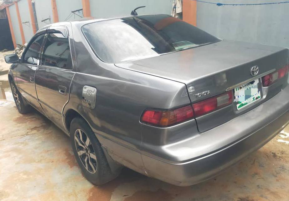 A picture of Registered Toyota Camry 2001 Model Tiny Light 