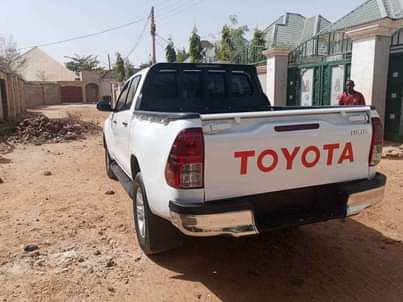 A picture of Toyota hilux 2017 model