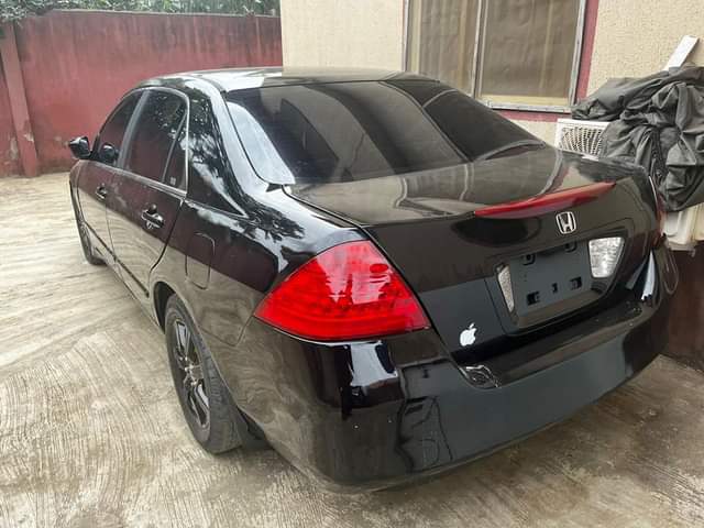 A picture of HONDA ACCORD 2007