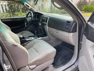 A picture of WHY LOOKING FOR TOKS STANDARD TOYOTA 4RUNNER 2007 MODEL FIRSTBODY
