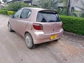 A picture of Vitz old model
