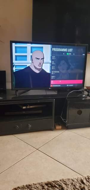 A picture of Original lg 32inch digital TV at only 300k call or