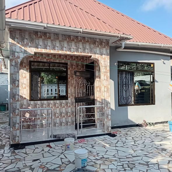 A picture of NYUMBA INAUZWA DAR ES SALAAM TABATA KINYEREZI 0621229626