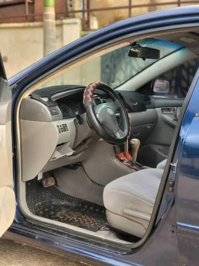 A picture of Mad Distress ooo 2007 08 Toyota Corolla With everything over