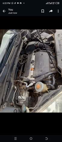 A picture of Awoo Awoo Honda CR V year 2008 engine and transmission