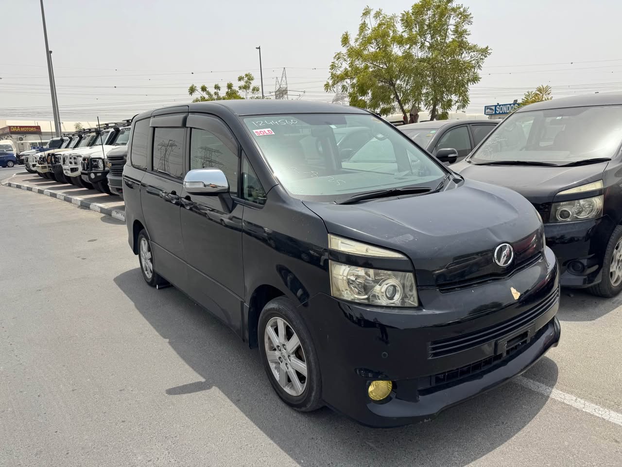 A picture of Toyota Voxy