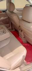 A picture of Lexus 330