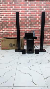 A picture of CALL WHATSAPP 0758326457