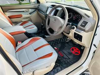 A picture of LAND CRUISER PRADO TX 120