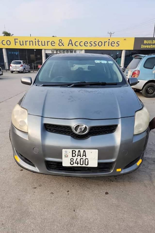toyota auris