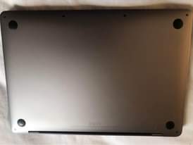 A picture of 13 MacBook Pro 2017