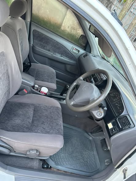 A picture of Toyota carina TI Cc1490 Milion 8 Full A c