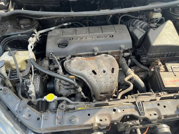 A picture of Toyota matrix 2011 model