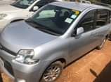 A picture of Toyota Sienta Year of Manufacture is 2011