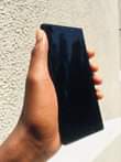A picture of Samsung note 9