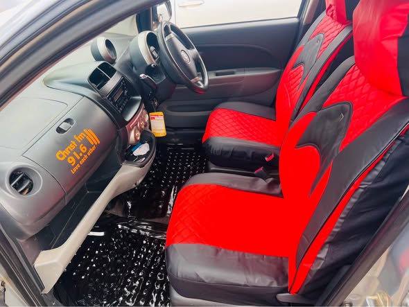 A picture of Toyota passo