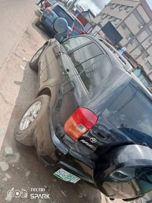 A picture of 2003 First body Toyota RAV4