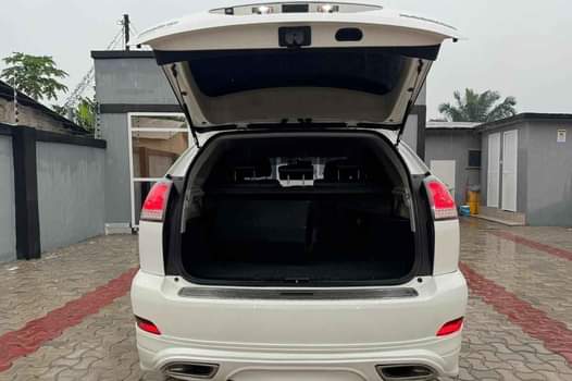 A picture of 2010 TOYOTA HARRIER ON SALE 18M TEXT CALL WHATSAPP 0756