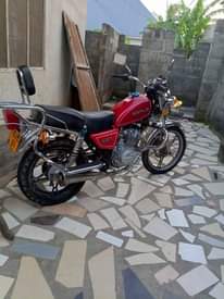 A picture of Sanlg cc 125