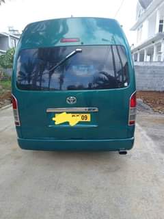 used toyota hiace