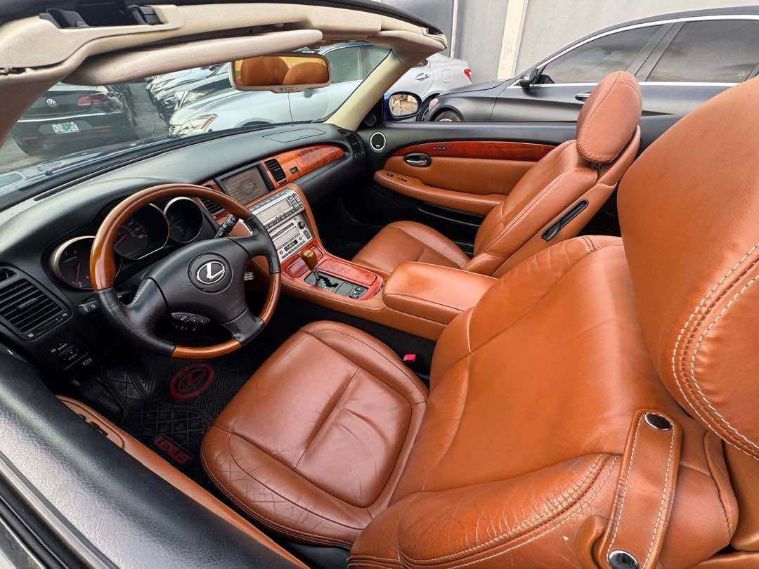 A picture of 2004 Lexus sc430 convertible 10 8million