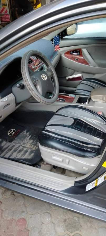 A picture of Toyota Camry 2011