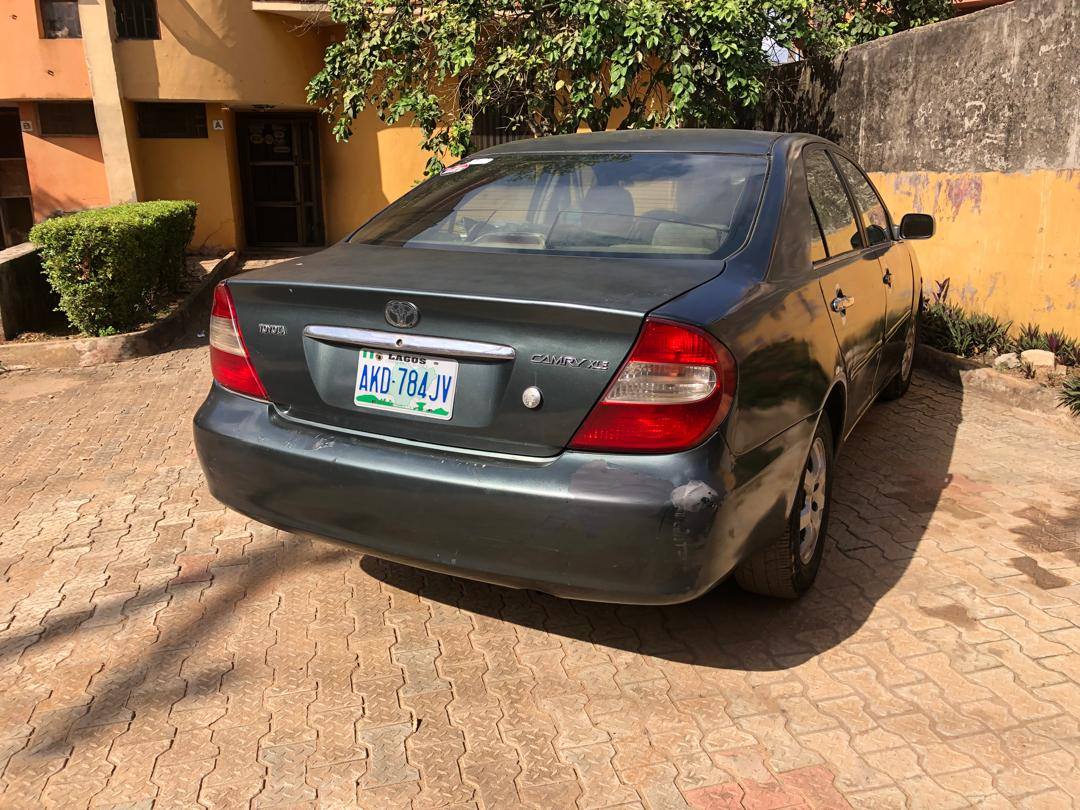 A picture of Toyota Camry 2004