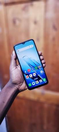 A picture of Oppo a77