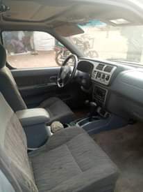 A picture of Nissan frontier tokubo