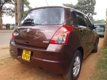 A picture of SUZUKI SWIFT..2009 model..1.3cc