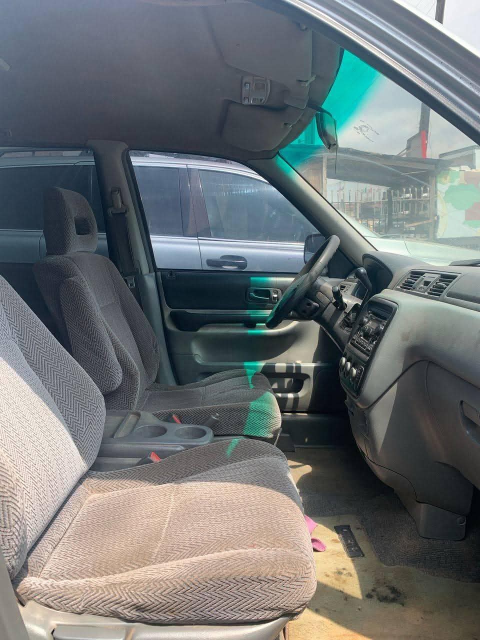 A picture of Honda CR V