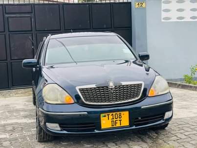 A picture of 2005 Toyota Brevis