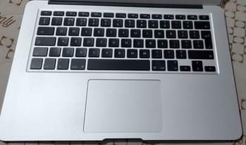 A picture of MACBOOK AIR 2017