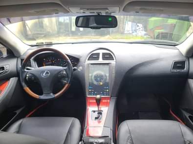 A picture of SMARTAUTOS 2008 LEXUS ES350 GREY COLOR Super silent V6 engine