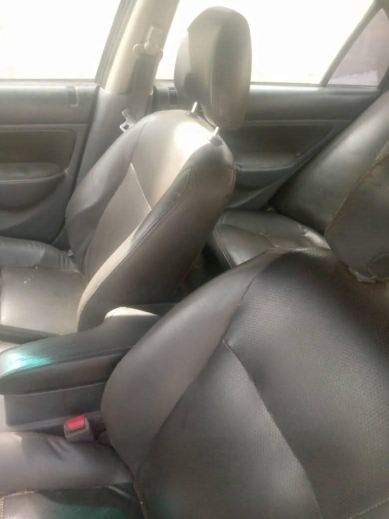 A picture of 2005 Honda civic