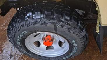 A picture of GARI ZA KUKODI. Road crusher for HIRE with a Driver