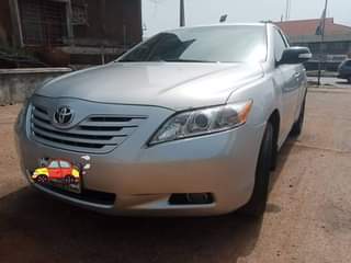 A picture of 2008 Toyota Camry V4