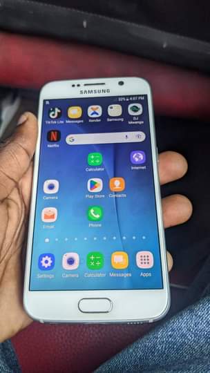 A picture of Samsung Galaxy s6 Clean