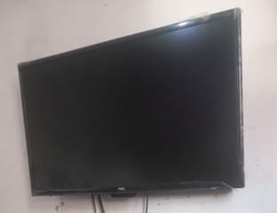 A picture of Tv Mpya na box lake Inauzwa