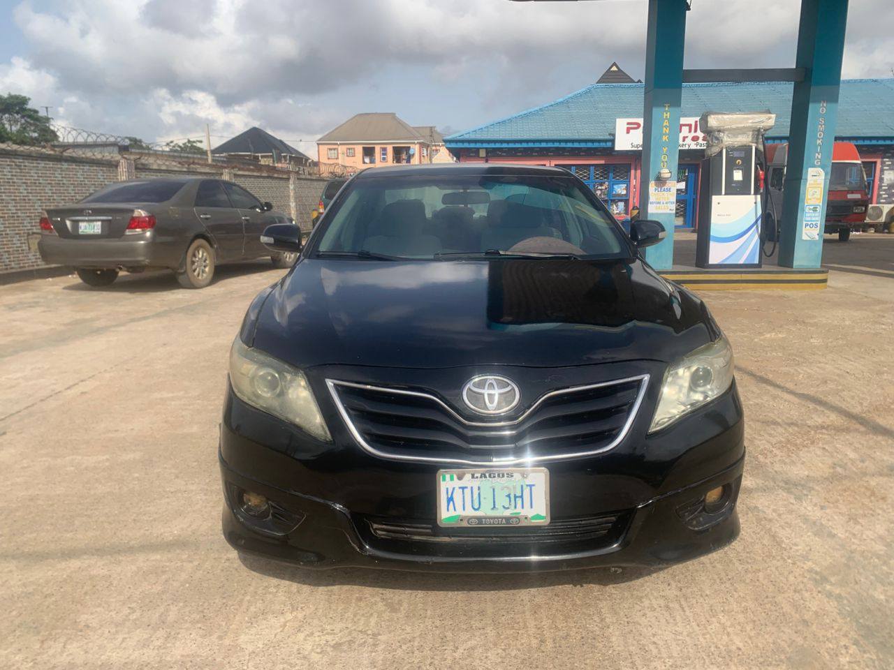 A picture of Registered 2011 Camry sports