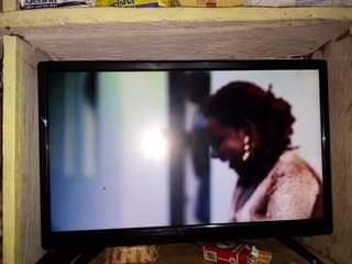 A picture of Mitech led tv 22 inch T2