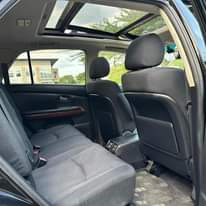 A picture of TOYOTA HARRIER