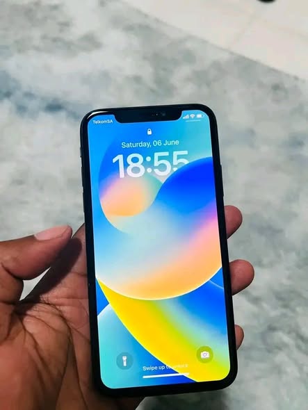 A picture of Iphone x