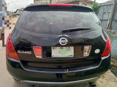 A picture of Nissan Murano 05